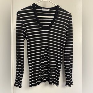perfectwhitetee Robyn Luxe U Neck long sleeve in Black/White- XL